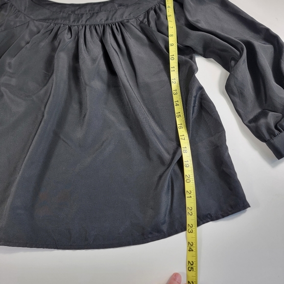 Maeve Anthropolgie off the shoulder Top Small over sized black silky blouse - Picture 9 of 9